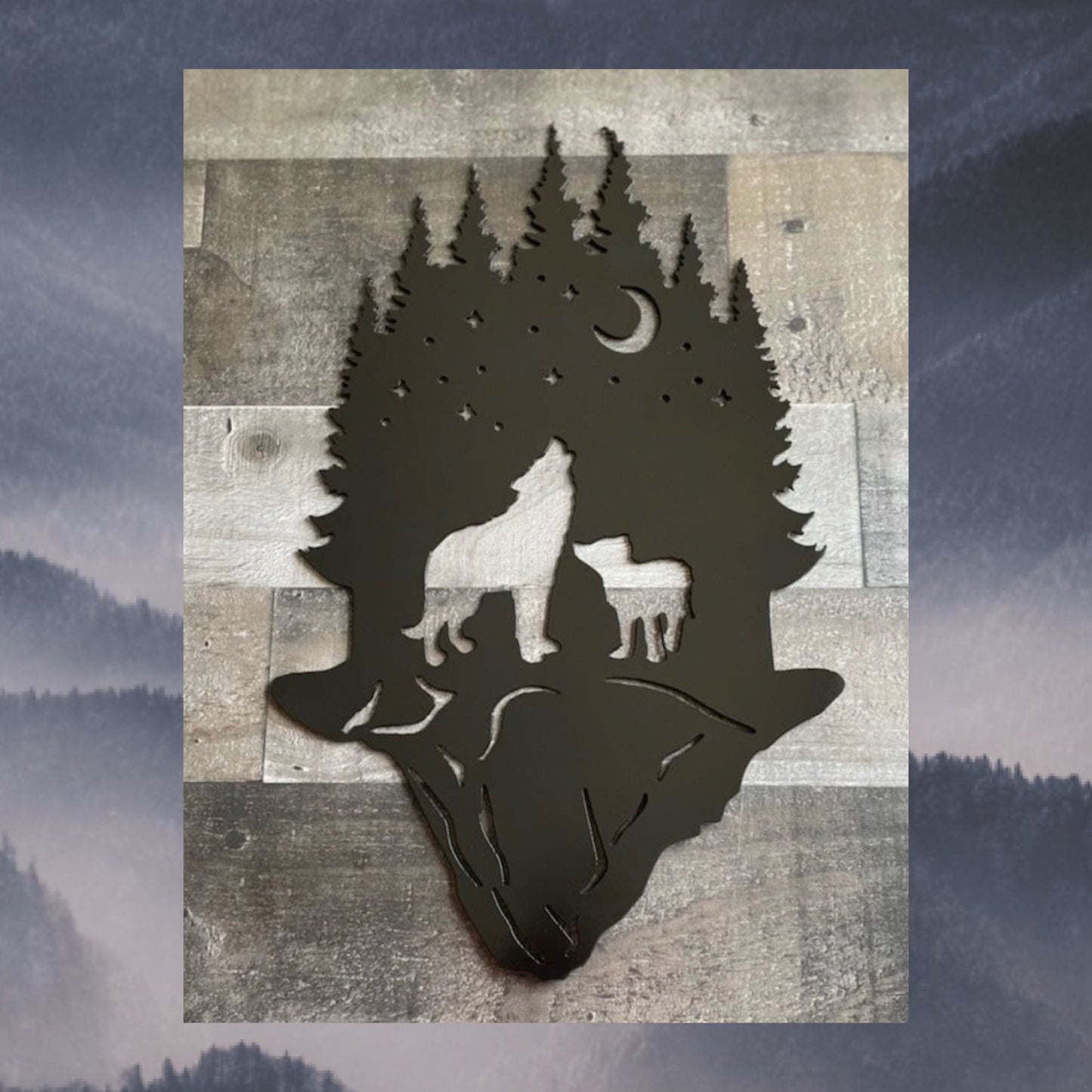 Metal Howling Wolf With Pup, Metal Wolf, Metal Wolfs With Nature Background, Metal wall Art, Wildlife